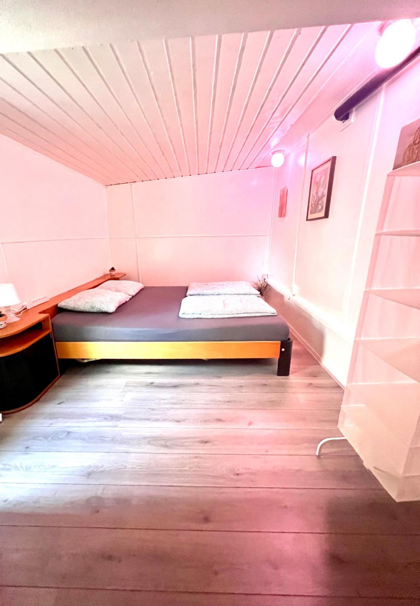 Buddha Style Family House & Jacuzzi & Sauna Near Amsterdam Vijfhuizen Exterior foto
